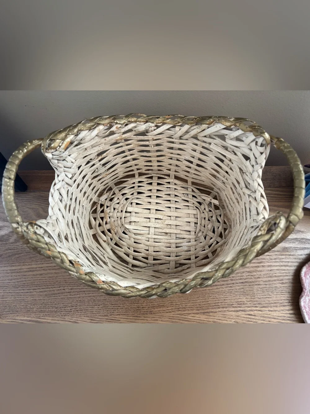 Vintage Handwoven Oval White Basket Gold Trim 12”x9”